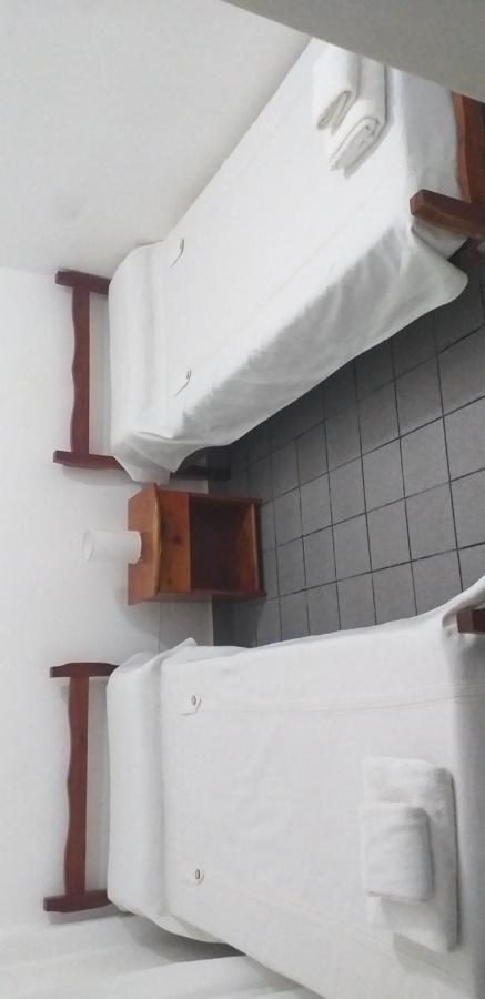 Hotel Tandil ปูแอร์โตมาดริน ภายนอก รูปภาพ