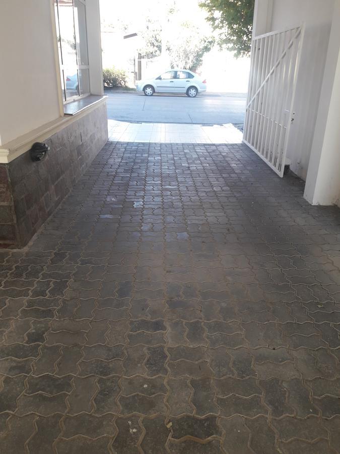 Hotel Tandil ปูแอร์โตมาดริน ภายนอก รูปภาพ